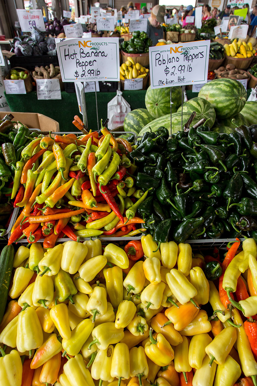 peppers-at-a-market-stall